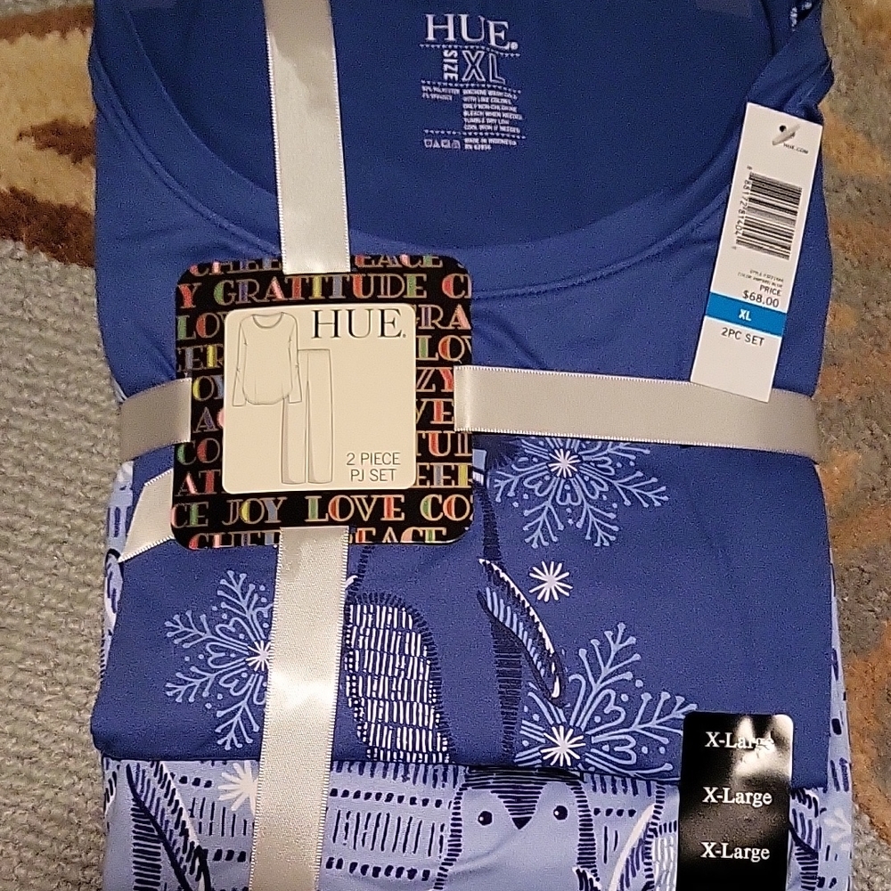 HUE Blue Penguin Snowflake Pajama Set
